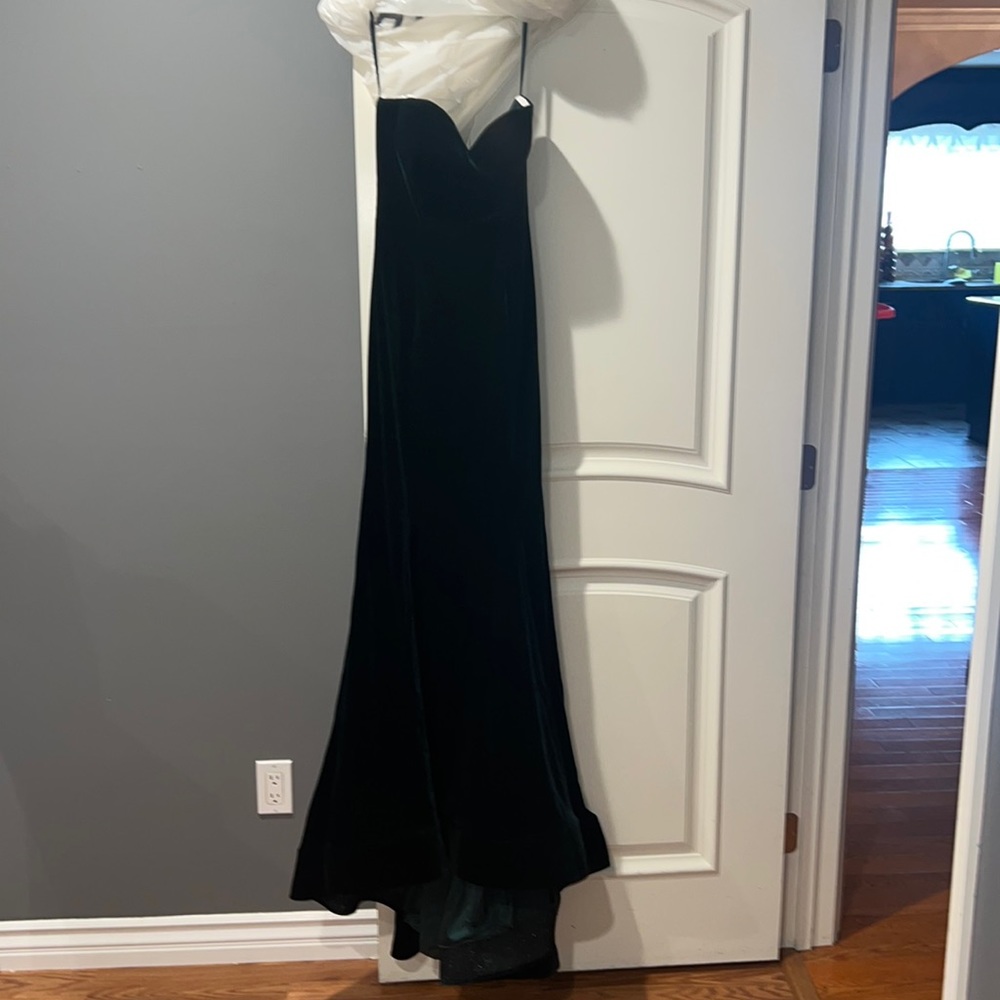 Brand New Dark Green Long elegant Dress